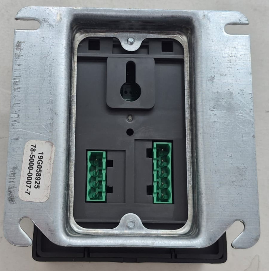 Macurco CD-6 Fixed Gas Detector W/ Mounting Plate - Gray