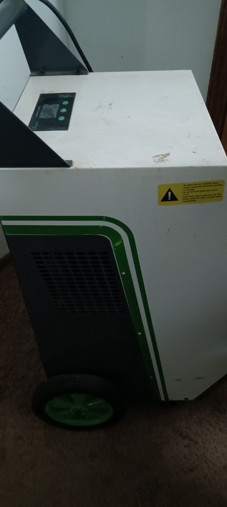Dehumidifier/humidifier- surespeed ss200