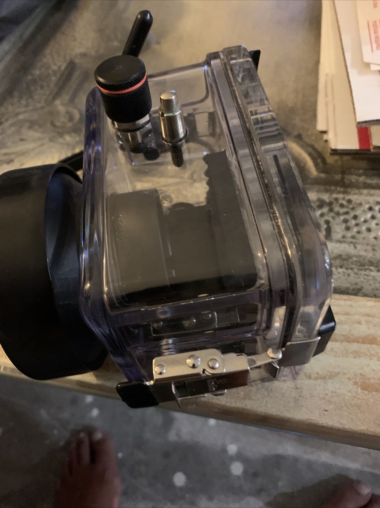 Ikelite Digital Underwater Housing Camera Heavy Clear Plexiglass Dive Case Read