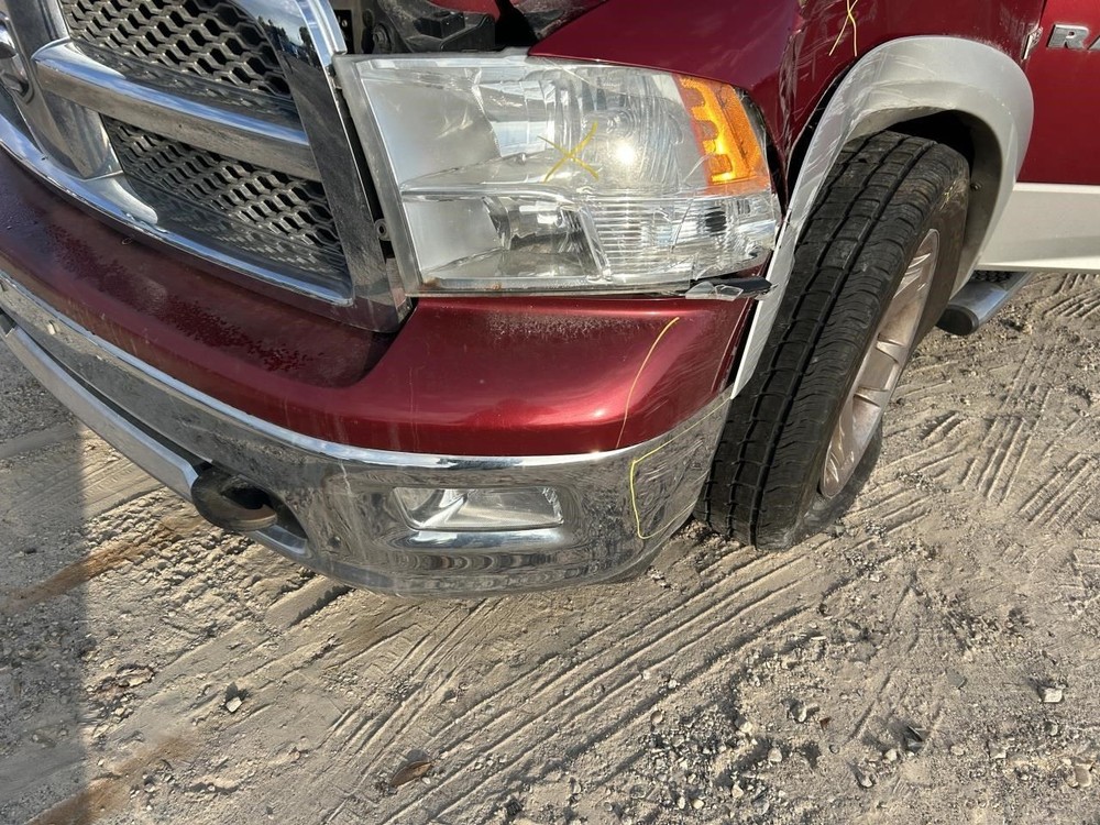 RAM1500 2012 Jack 104924803