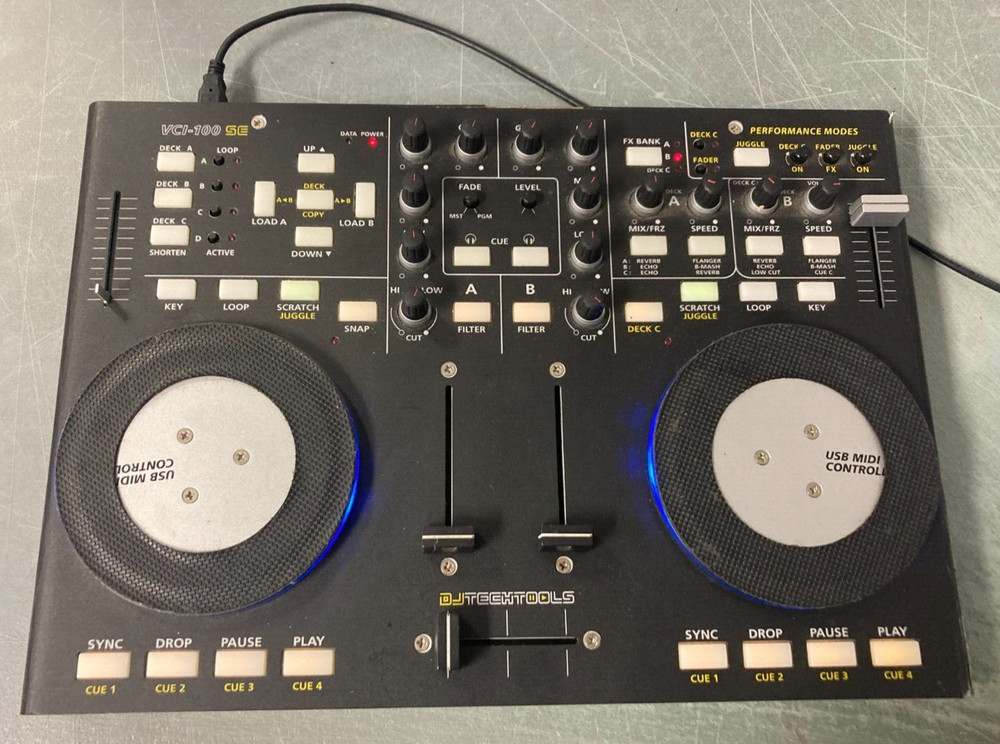 DJ Tech Tools VCI-100 SE USB MIDI Controller w/Accessories