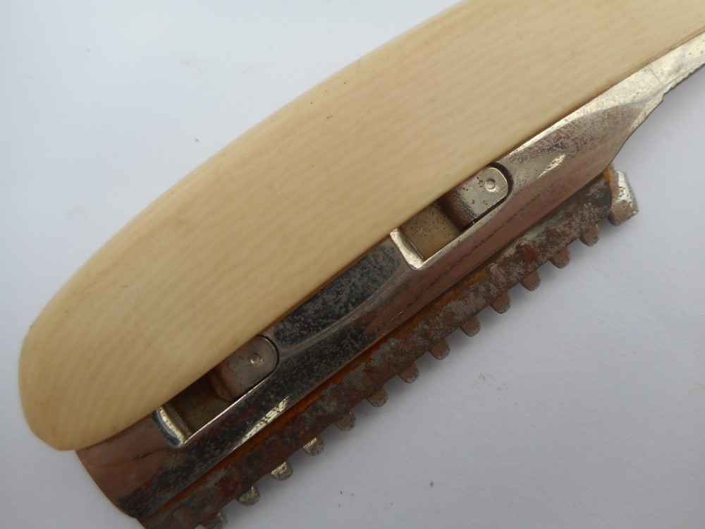 DURHAM DUPLEX BARBER'S THINNING SHAPING COMB RAZOR