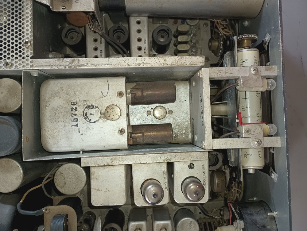 Central Electronics 100V Multiphase SSB Ham Transmitter Vintage Powers On