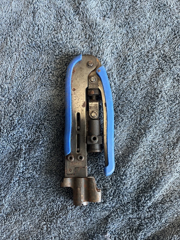 FIXED COMPRESSION CRIMPER TOOL With Mixed Tools Used