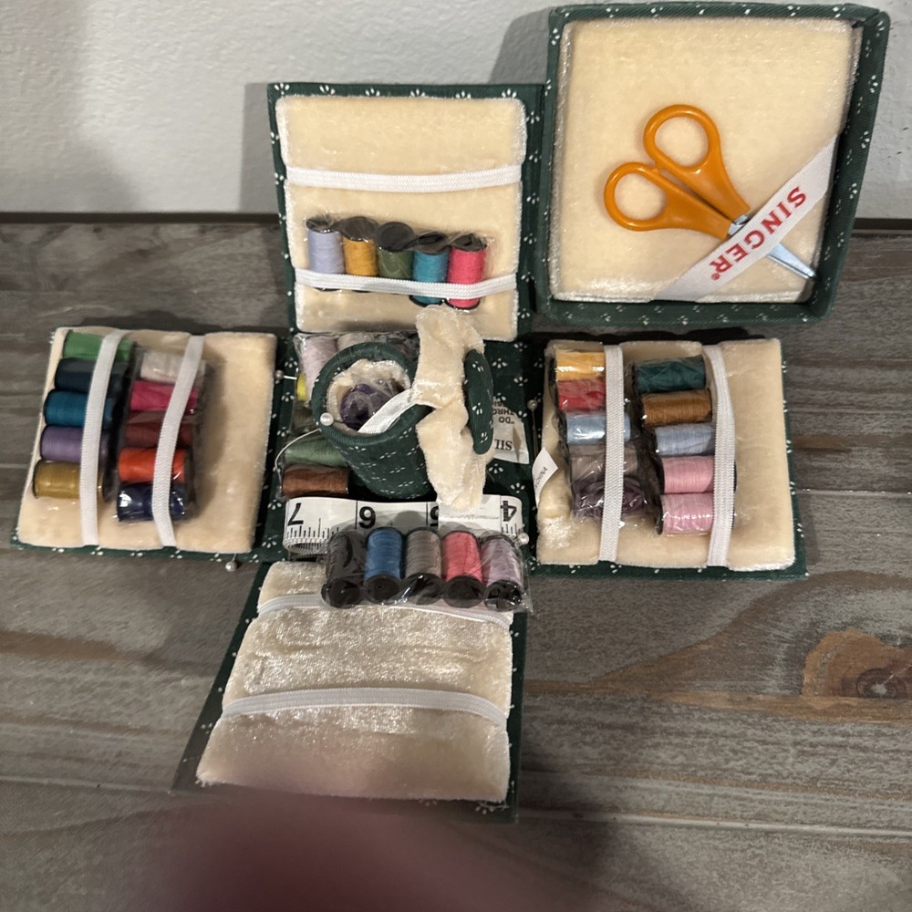 Singer Sewing Kit Foldable Cube With Scissors New