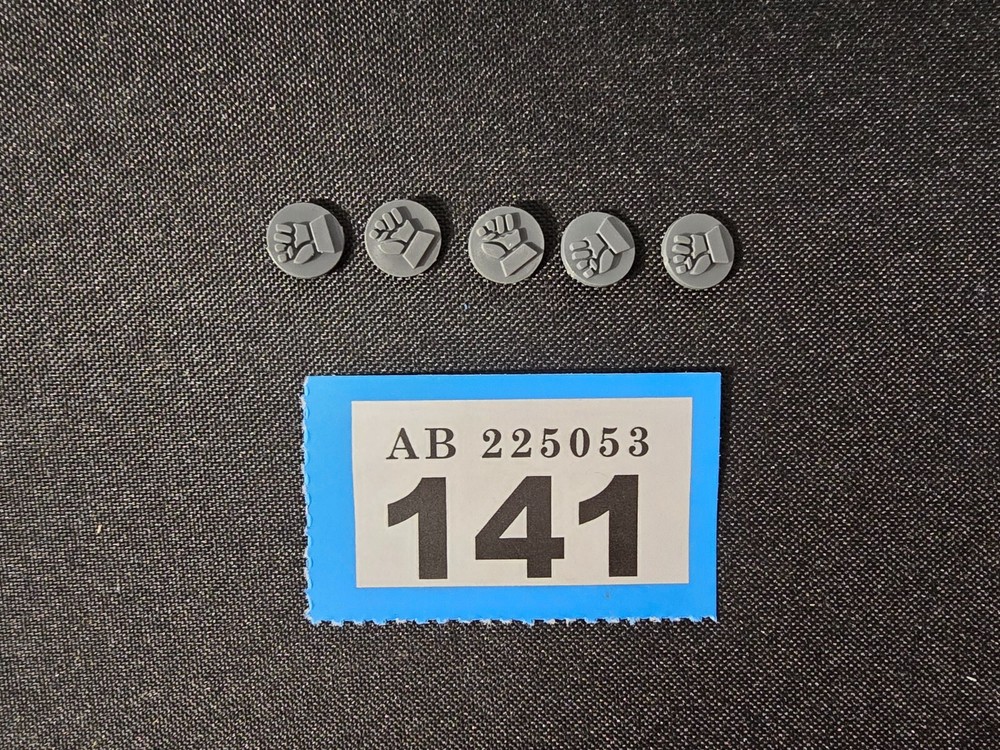 Games Workshop Warhammer 40k Bits Space Marines Icons Iron Hands