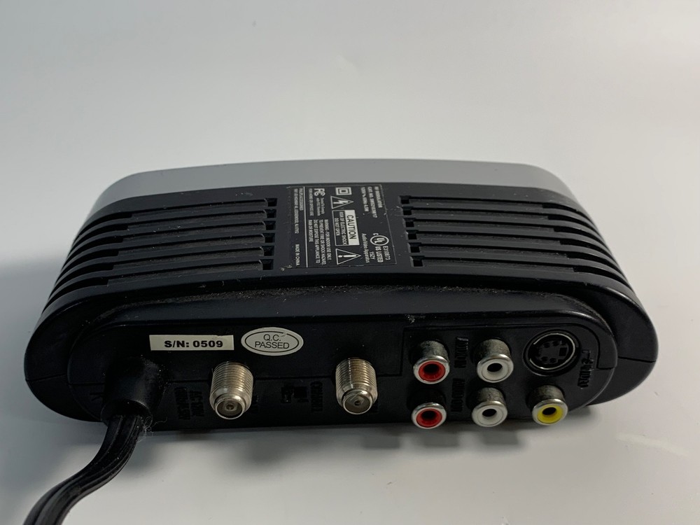 Philips Stereo RF Modulator & Stand SWS2103W/17