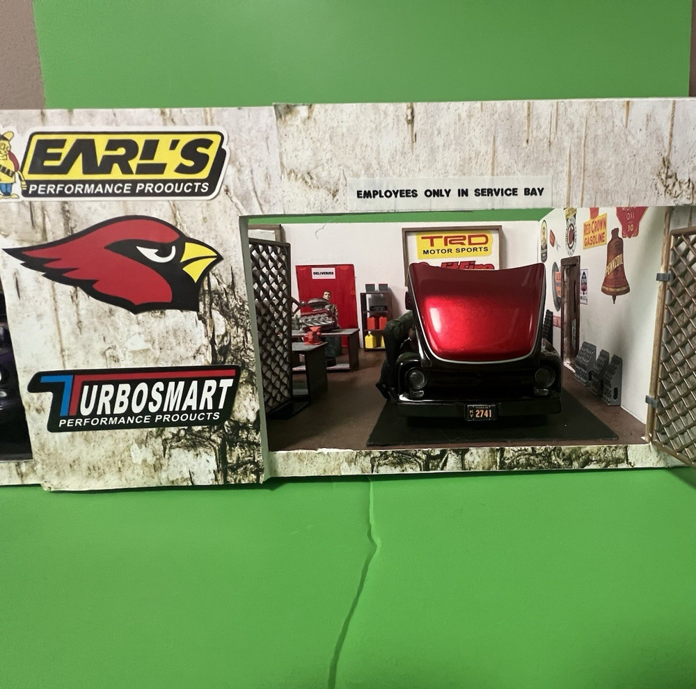 Built From Scratch - 1/24 Scale Diorama – “Earl’s Performance”