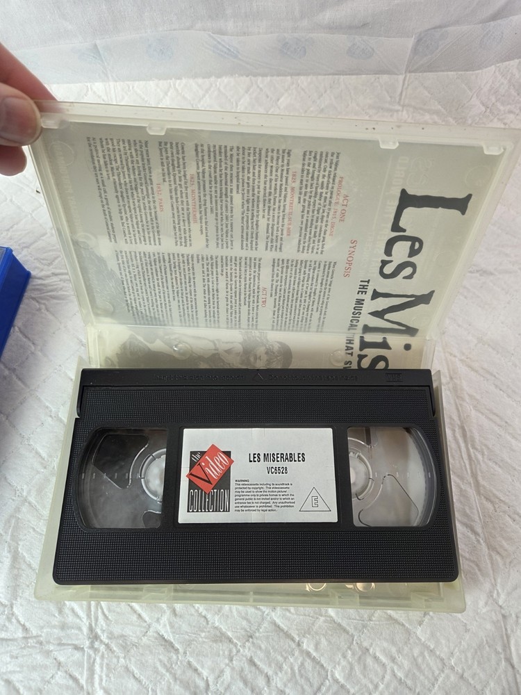 Les Miserables and independence day (VHS)