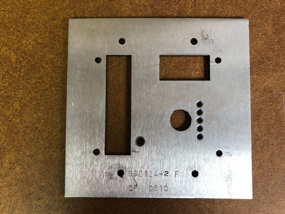 Extron MLC 104 IP PLUS Media Controller Black Face Plate