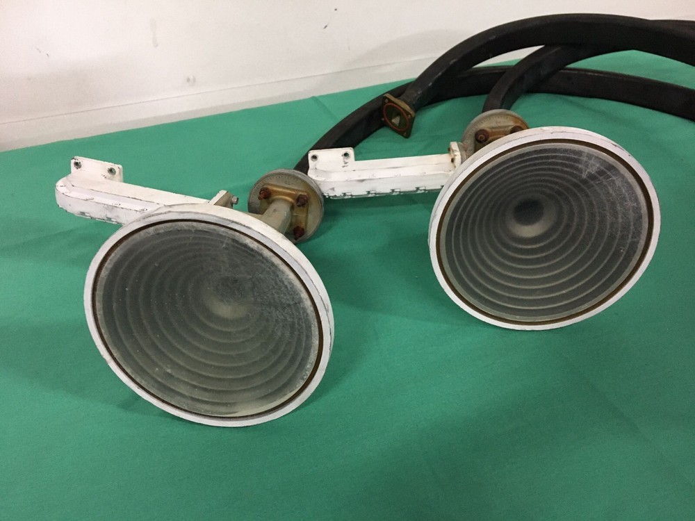 *LOT* C-Com CCom Satellite Systems Part 2930530-01