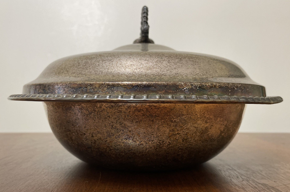 Vtg Wm Rodgers Silver Plated Round Covered Serving Bowl Casserole Dish Rope Edge