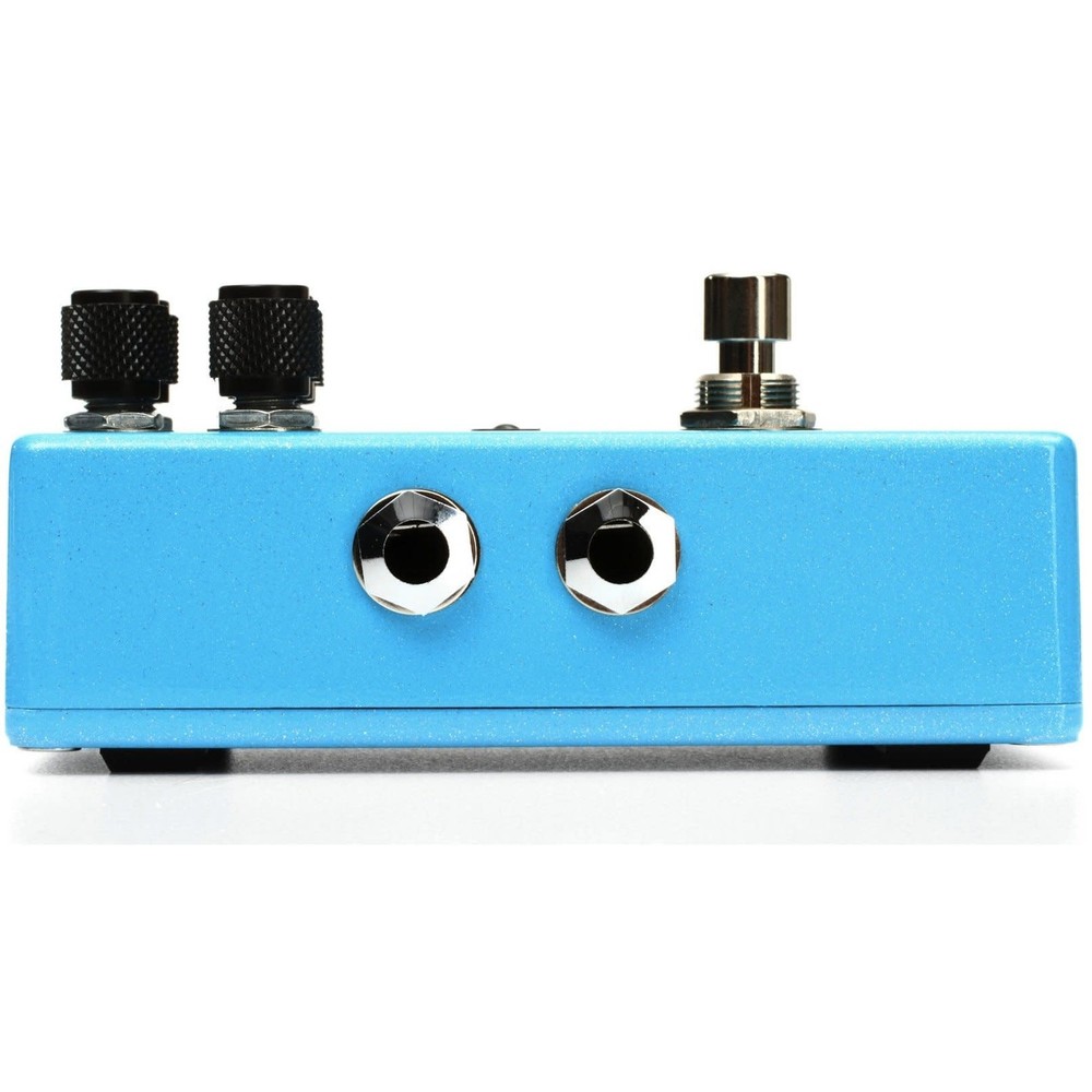 MXR M234 Analog Chorus Pedal w/ Patch Cable, Strap, and Pick Pack