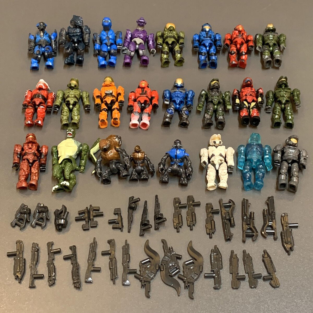 Random 45Pcs (15 Figures +30 Gun) HALO Mega Bloks CONSTRUX Unsc Elite SPARTAN #A