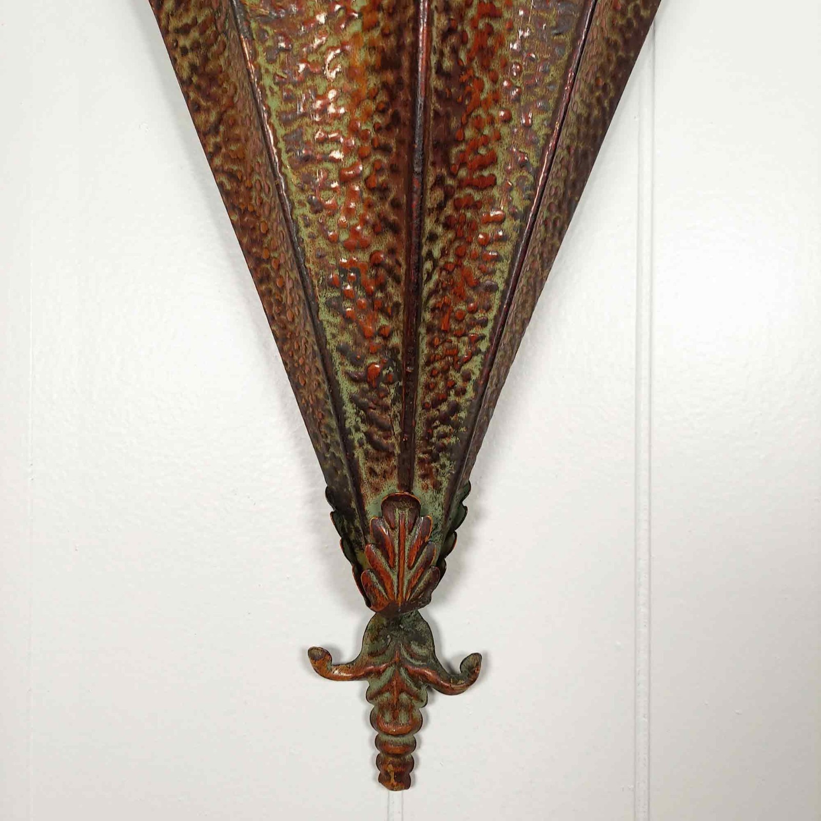 Hammered Metal Umbrella Cane Holder Wall Decor Dried Flowers Copper Style Patina