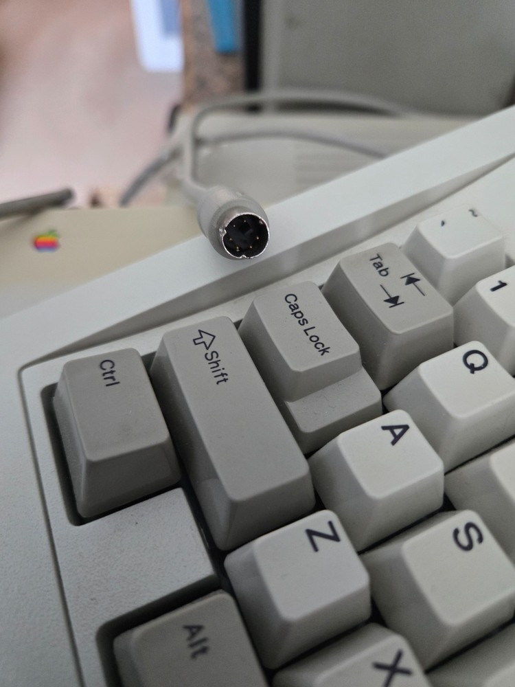 IBM PC AT 5170 - Tested & Working - IBM Mechanical Keyboard - PS/2 Adapter