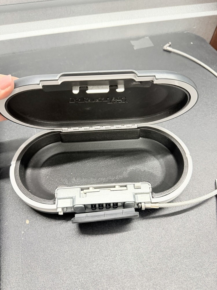 Master Lock Portable Lock Box Safe w/ Cable 4-Digit Combo w/ Box