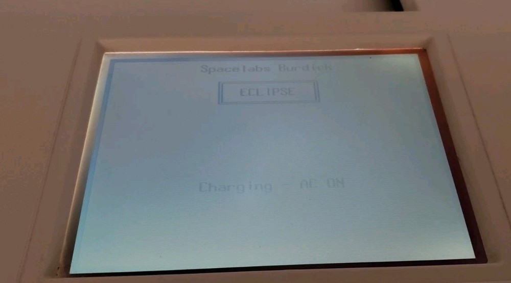 Spacelabs Burdick Eclipse 850 ECG Electrocardiograph Machine *READ/FOR PARTS*