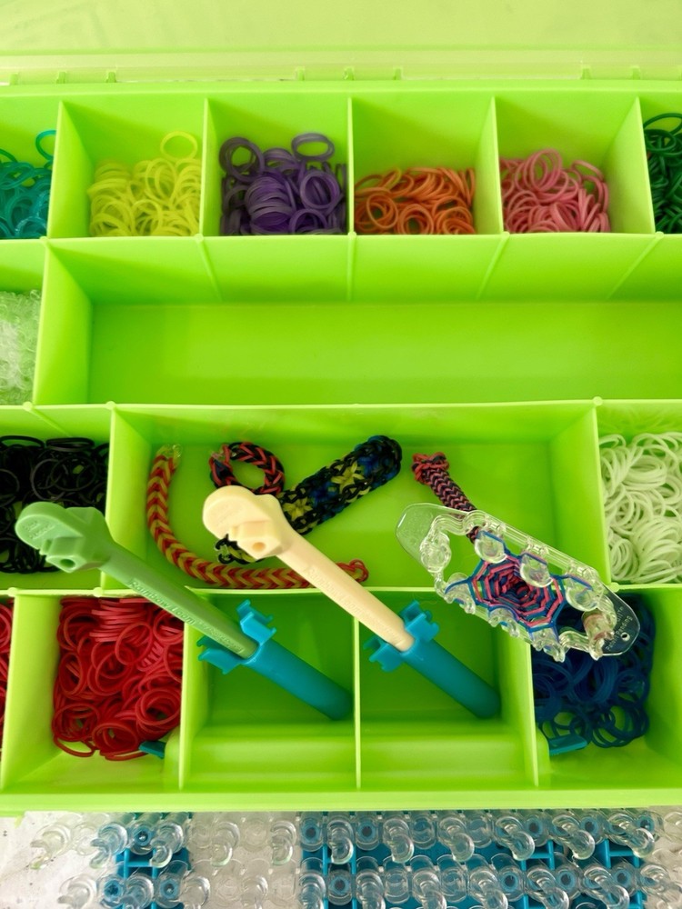 Rainbow Loom Creation Case - DIY Bracelet Craft Kit