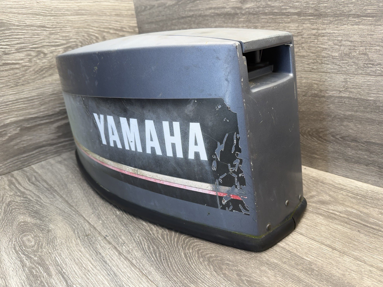 6H7-42610-12-EK Yamaha Outboard 2 Stroke 25HP Top Cowling Hood Pull Start