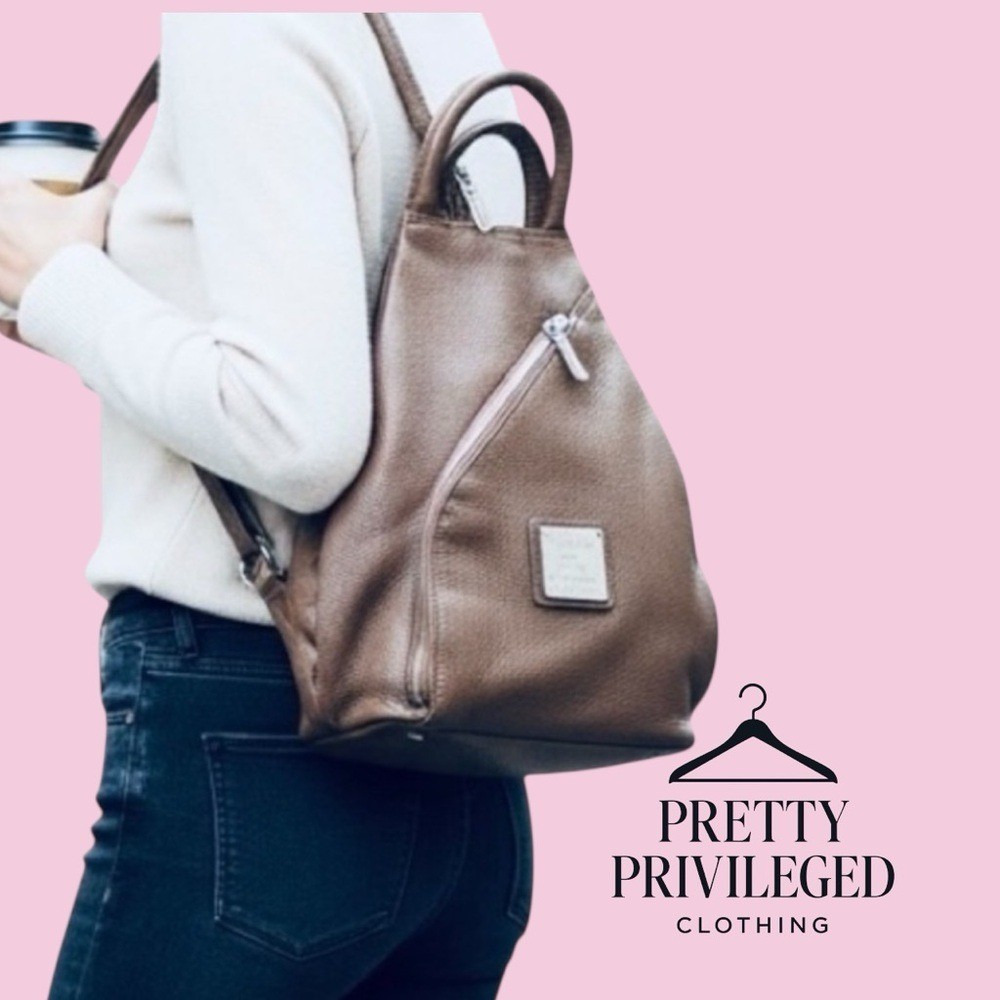 Valentina Women's Tan leather Backpack