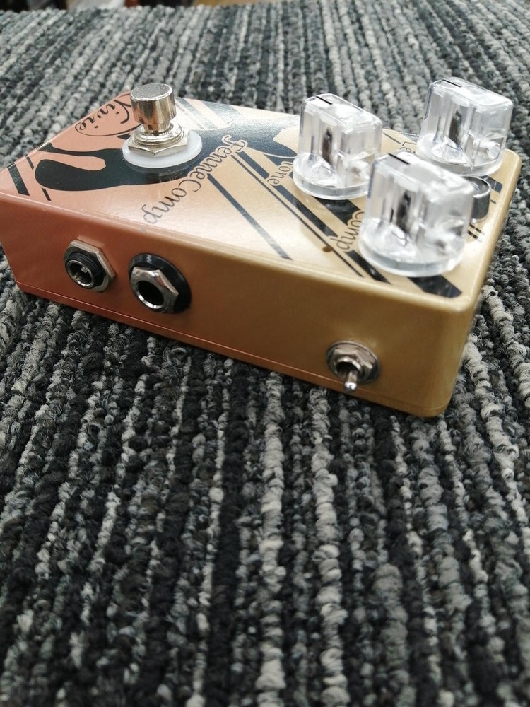 VIVIE FENNE COMP effector