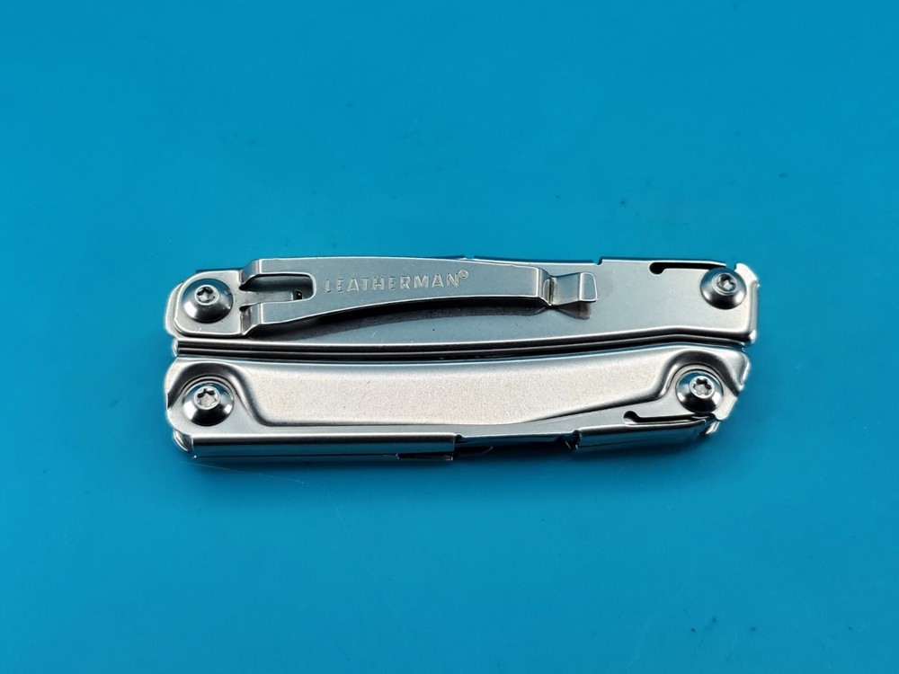 Leatherman Rev 3.8" Multi-Tool, Stainless!