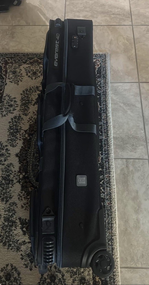 LEGEND Everest 40” Roller Compound Bow Case
