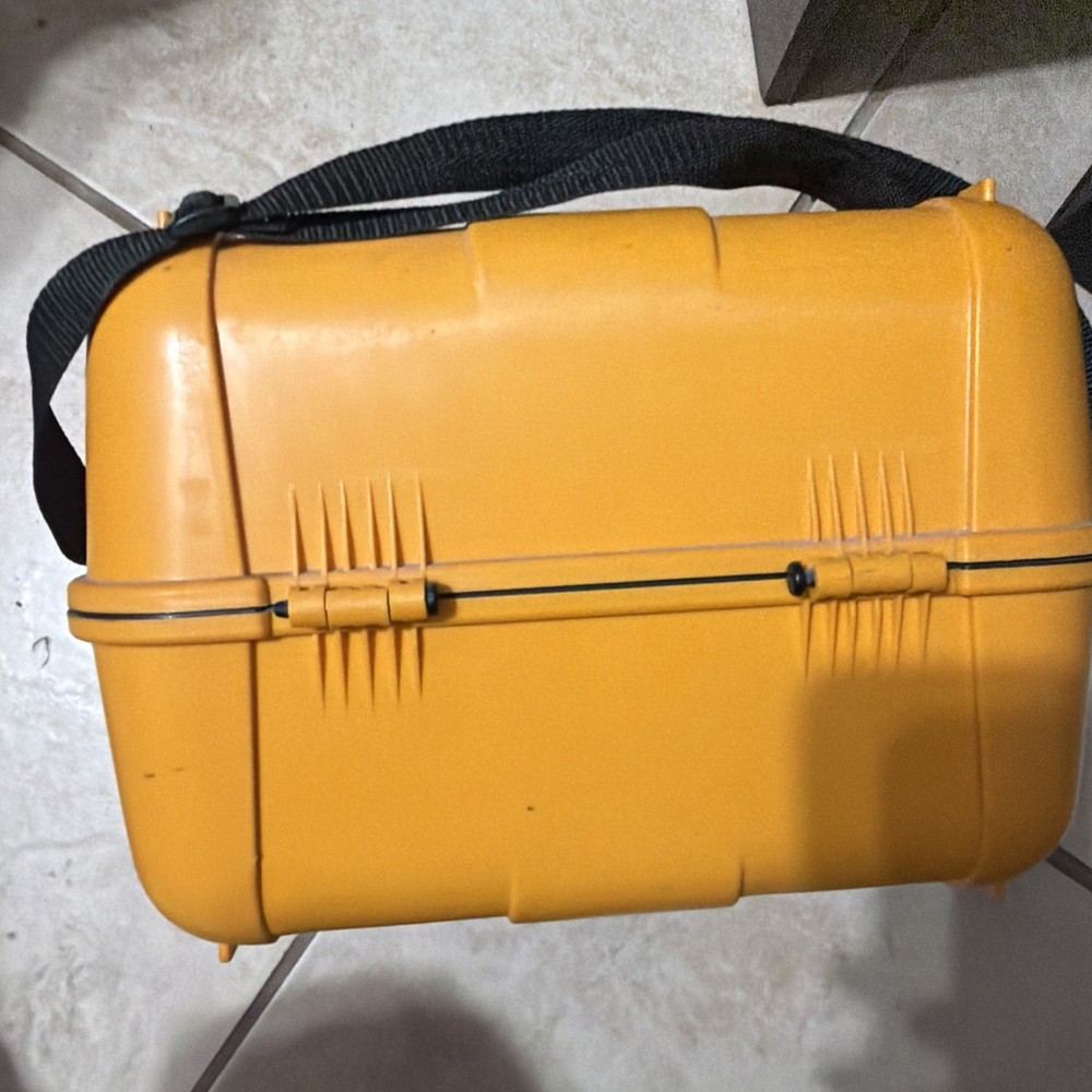 Northwest Instruments NWI Siteline Builders Level NSL100B Case Instructions