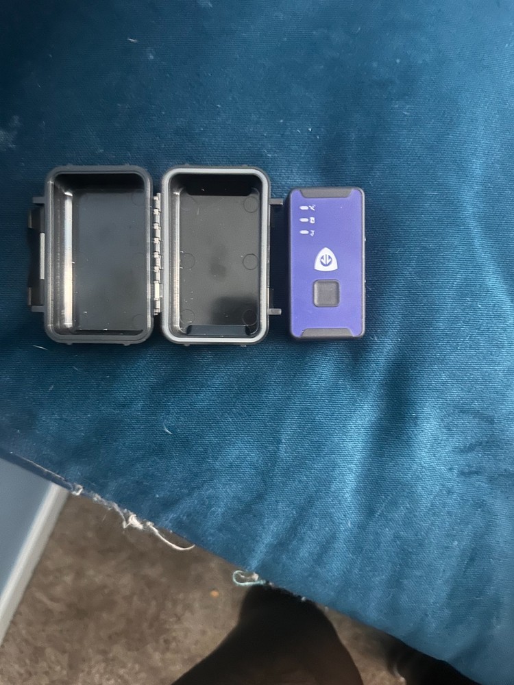 GPS Tracker Bundle Spark Nano 7 + Mini Tracker + Case + Keys – Untested / As Is
