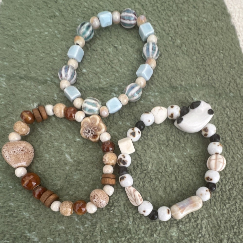Beaded Stone Glass Bracelet Set Multicolor Stackable Slide Closure Round Shape