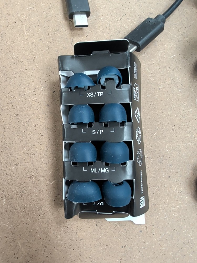 Technics EAH-AZ100 True Wireless Bluetooth Earbuds/ANC/3- Blue