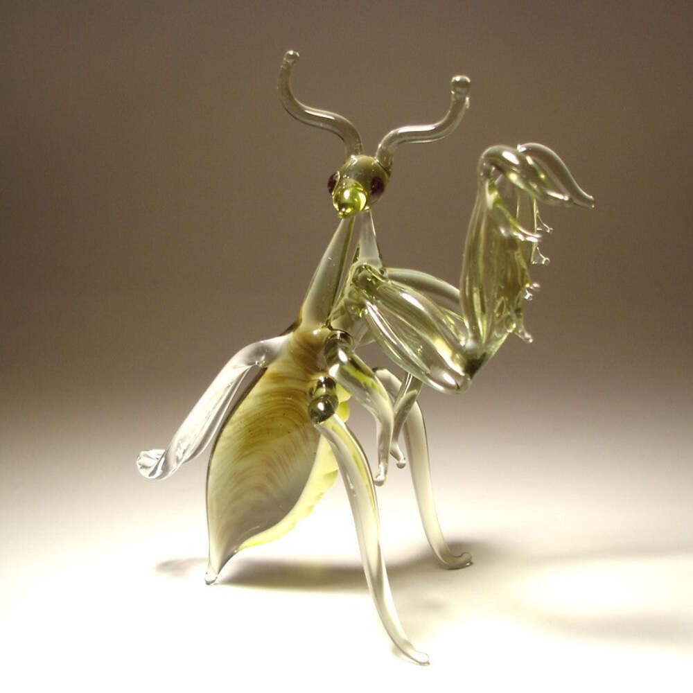 Glass Praying Mantis Figurine