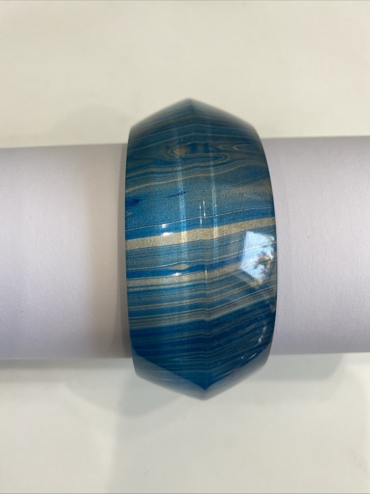 vintage chunky Blue Plastic Marbleized  Bangle Bracelet