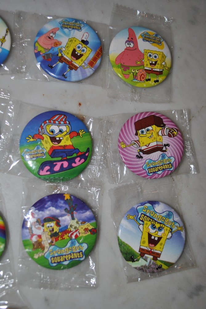 13 different SpongeBob SquarePants Button Pins Nickelodeon Patrick Gary 1 3/4"