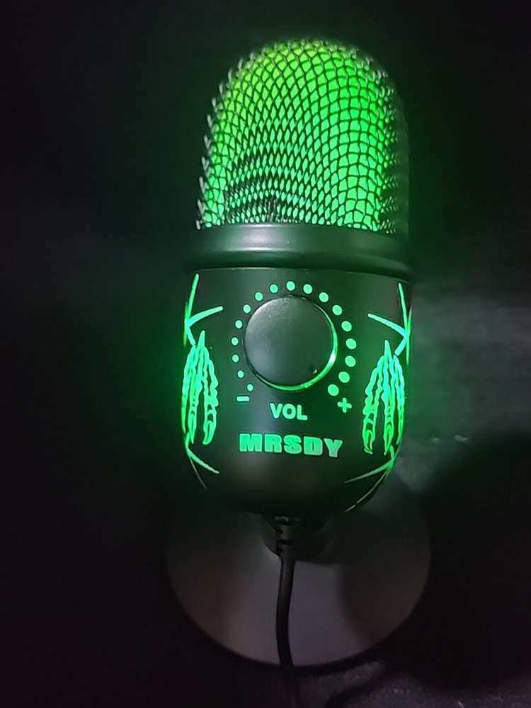 Professional LED Microphone Dynamic Recording Gaming Streaming Podcast  (T40)