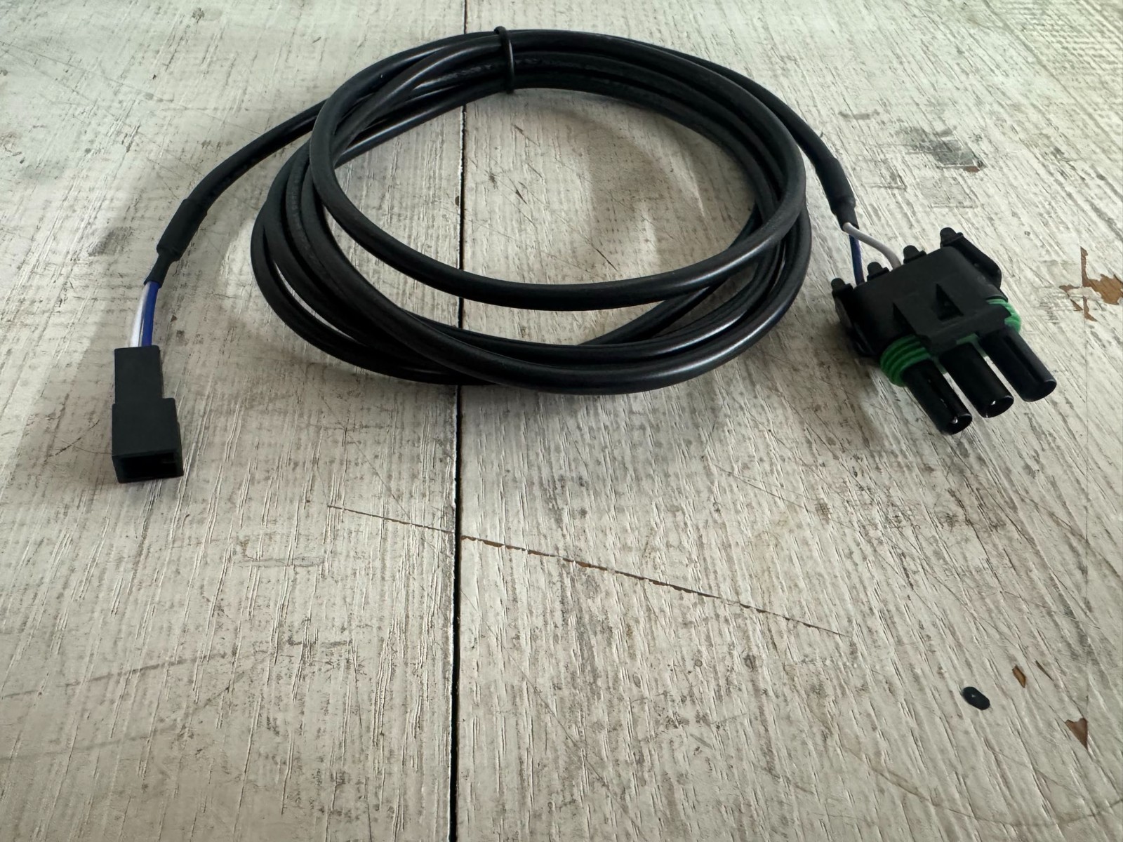 CUMMINS RAM PICKUP BREAKOUT BENCH J1939 CABLE TITAN