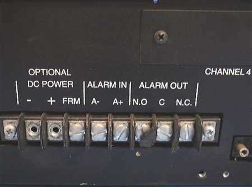 Digital Link DL100 Encore T1 Digital Service Data Multiplexer - Powers On -