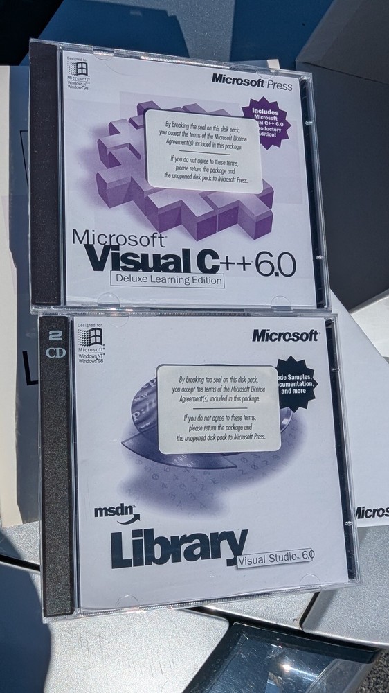 Microsoft Visual C++ 6.0 Deluxe Learning Edition