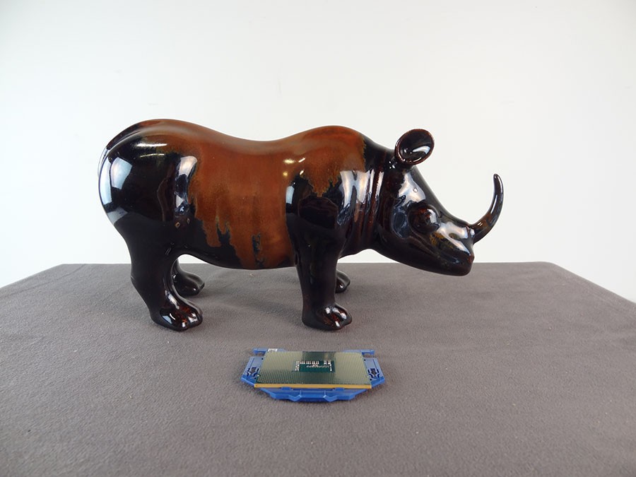 Intel SR208 Xeon Processor E5-2623 v3 10M Cache, 3.00 GHz