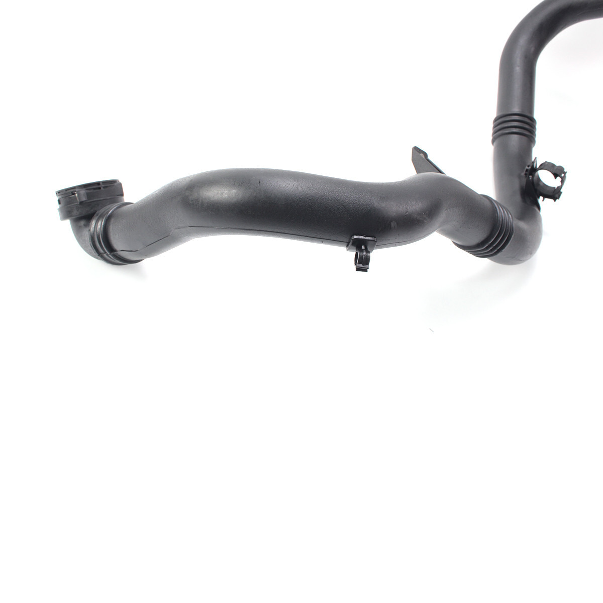Intercooler Outlet Hose Fits 2016-2019 Chevrolet Cruze 1.4L TURBO 39017739