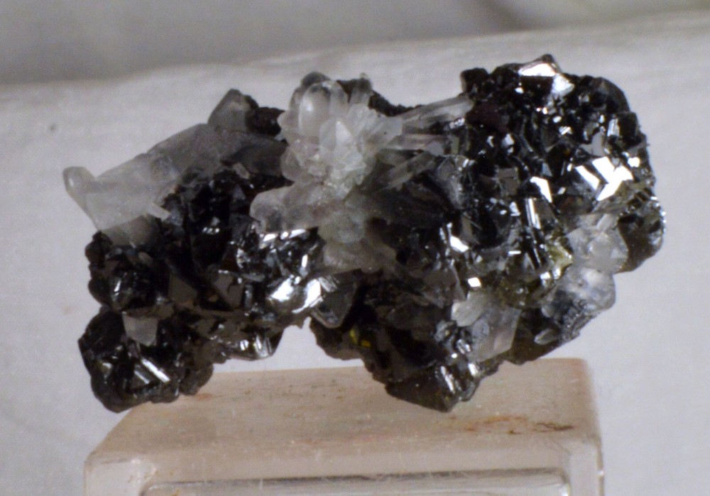 #5264 Sphalerite, Quartz - Bulgaria