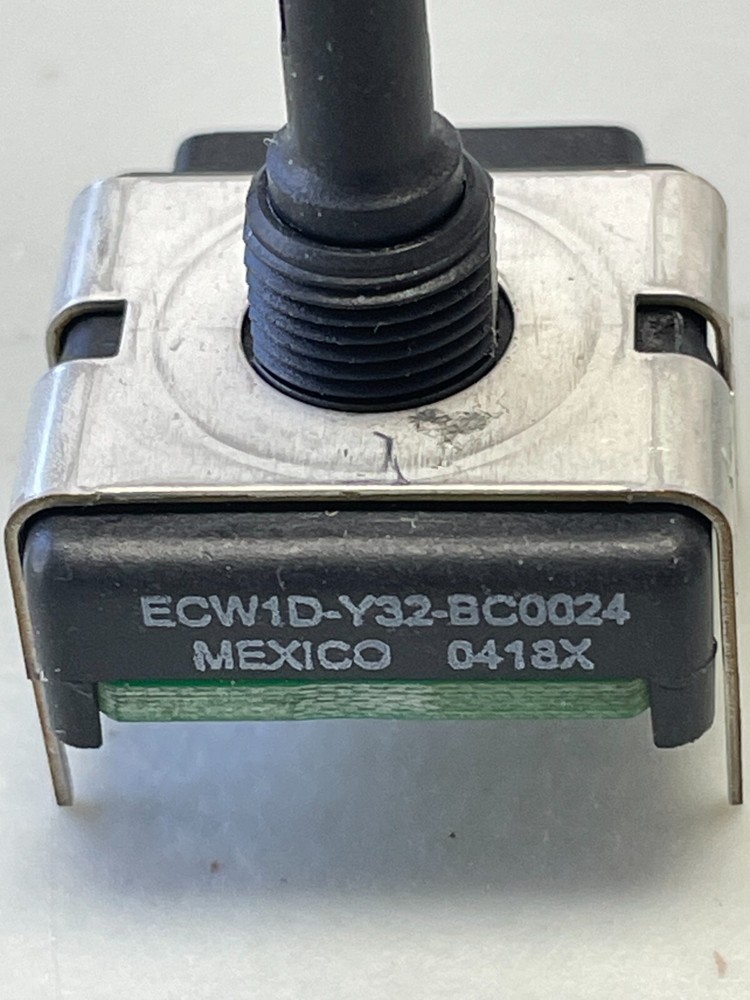 LeCroy Digital Oscilloscope Replacement Control Encoder Detent with Knob - NEW!