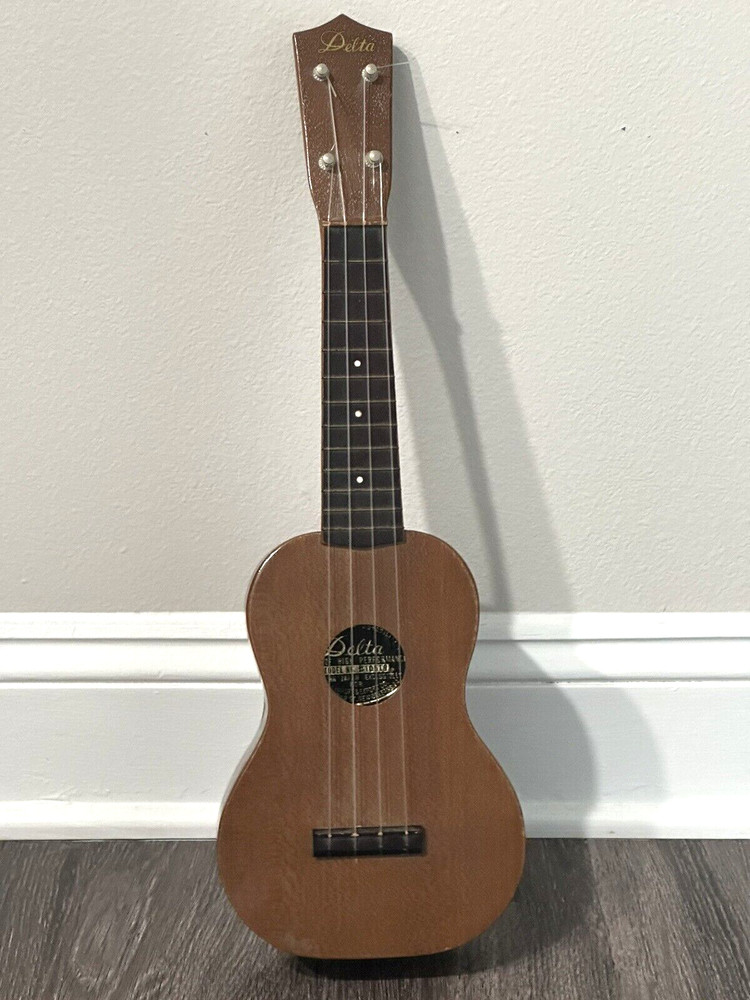 Delta Ukulele Small Ukulele