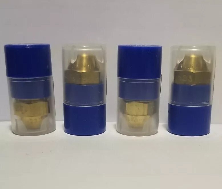 FOUR (4) 2.00-80B SOLID DELAVAN OIL BURNER NOZZLES (Shipment Within 24 Hours)