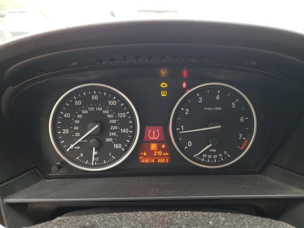 Fuse Box Engine Trunk Mounted Fits 10 BMW 528i 4887981