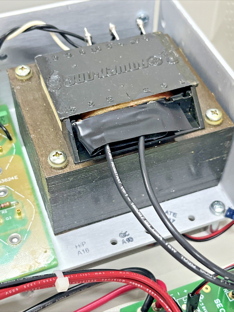 Securitron ASSA ABLOY BPS-24-4 Power Supply 24VDC - 4AMP