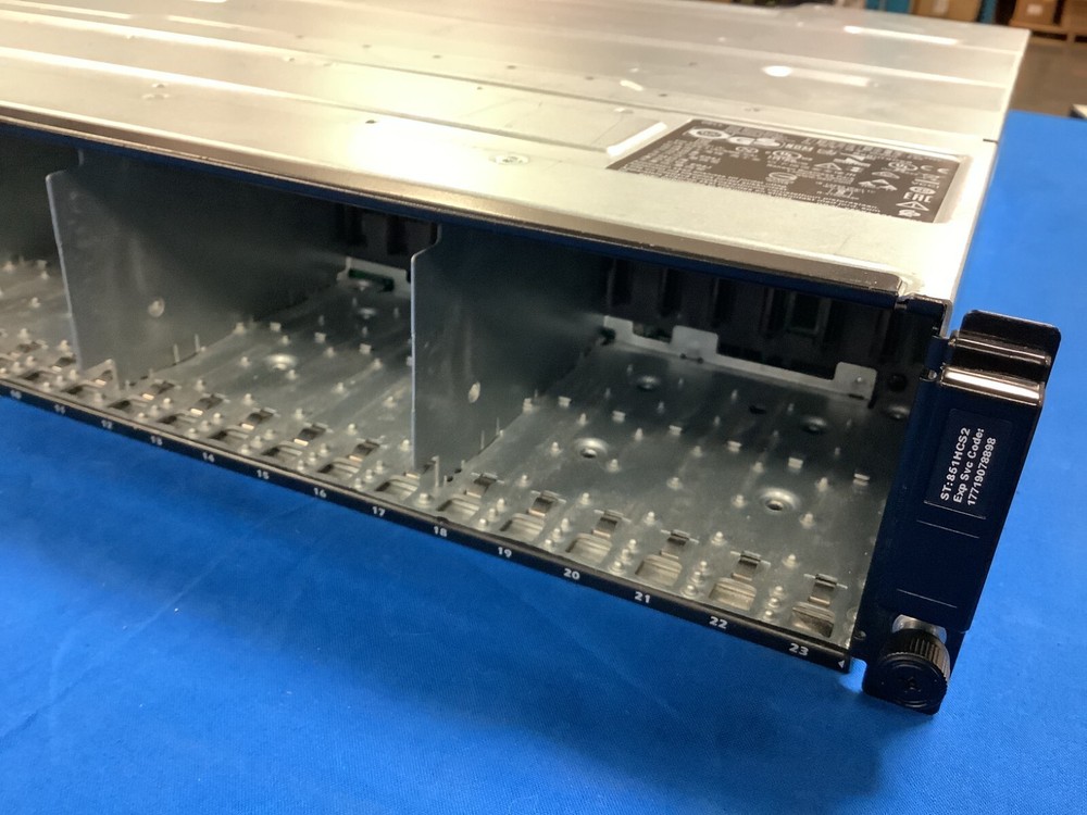 DELL EQUALLOGIC PS6210XV 24-BAY 2.5" STORAGE ARRAY WITH 2x TYPE 15 CONTROLLERS