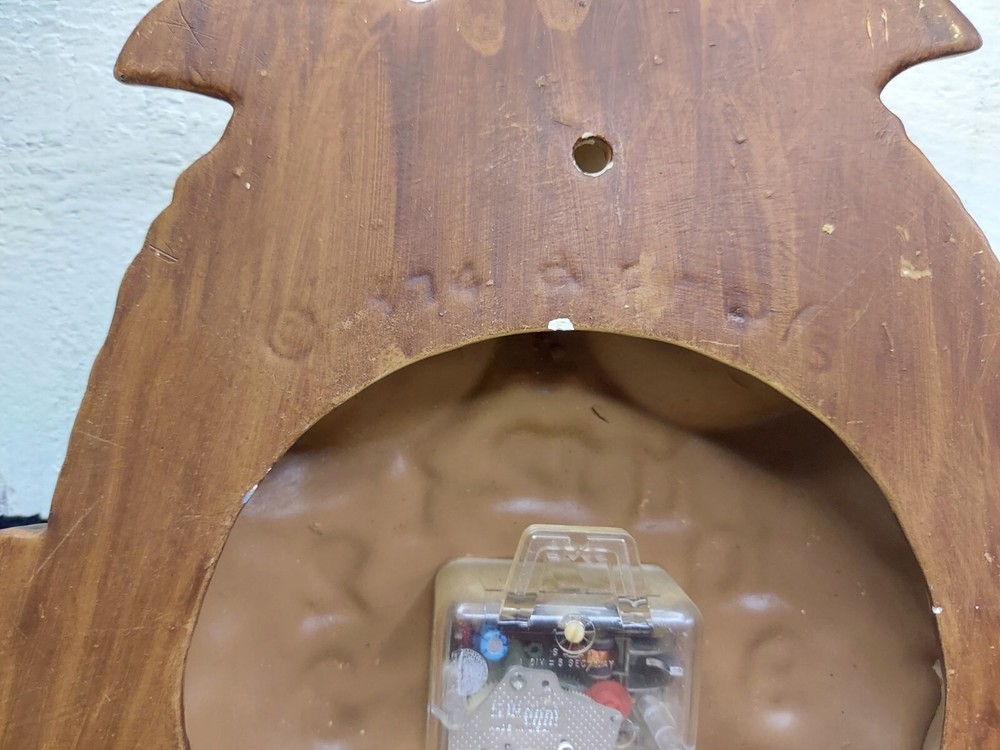 Vintage MCM 1974 Arnel's Owl Clock Untested