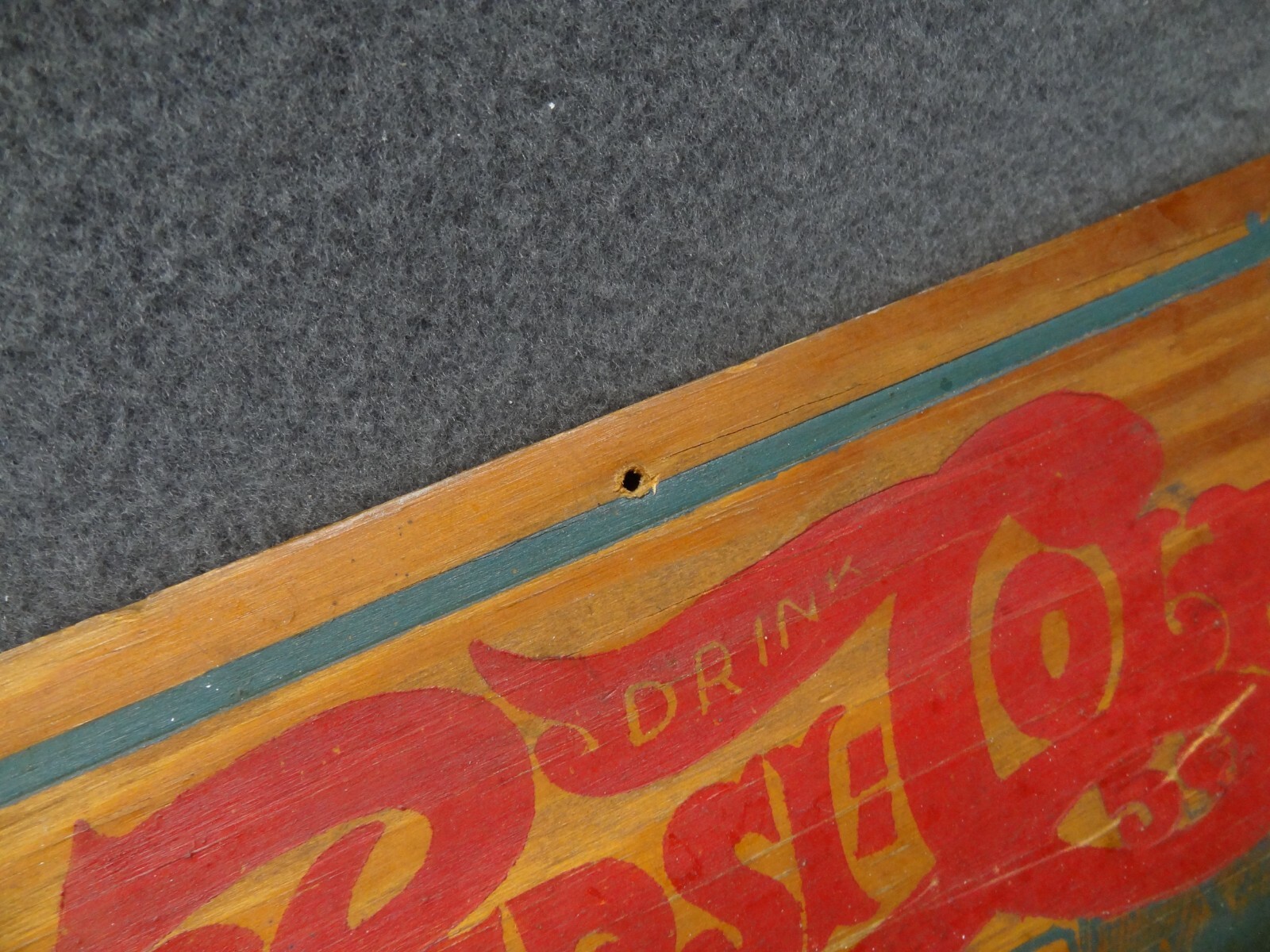 Pepsi-Cola 16" Hits The Spot Down On The Beach Wood Wooden Sign Crate Side VTG